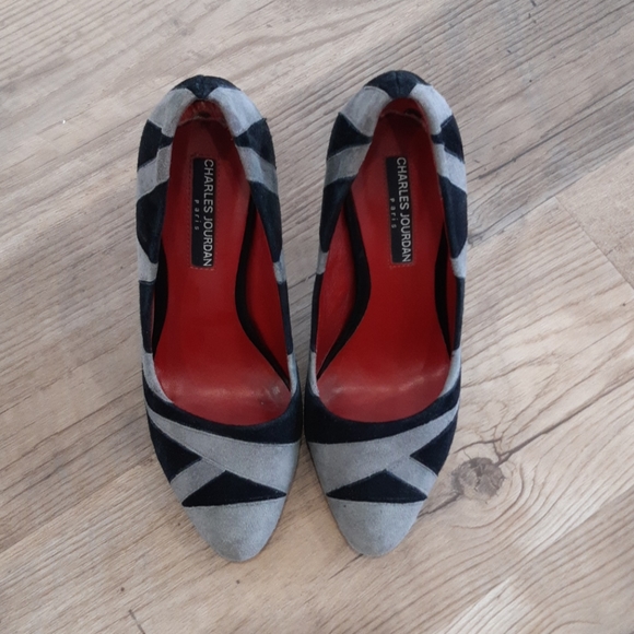 Charles Jourdan Grey Black Suede Heels Size 6 - Picture 3 of 7